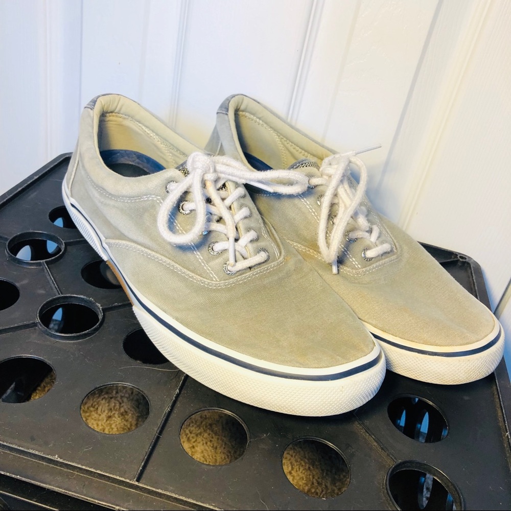 Sperry’s Topsiders Grey Shoe - Men’s size 12